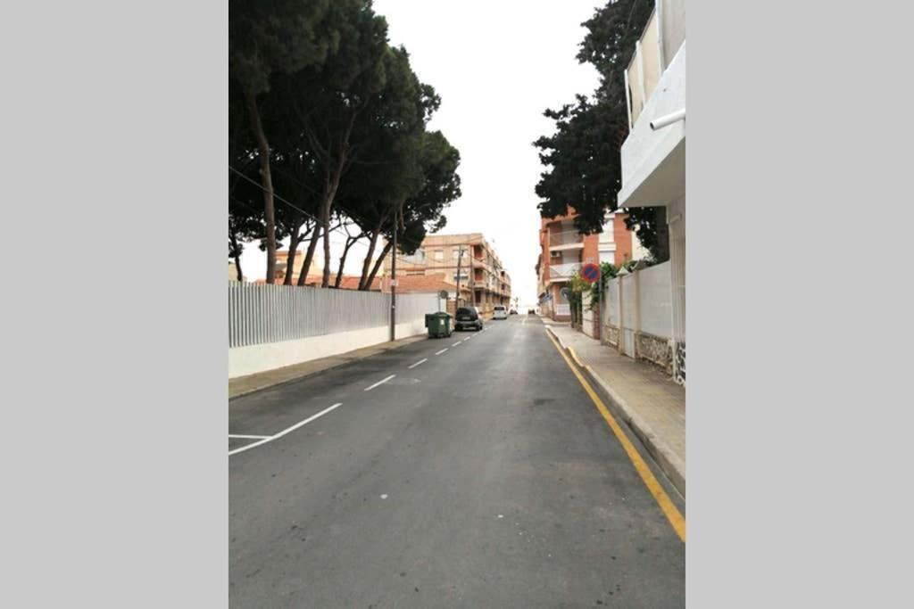 Ferienwohnung Edificio Laura San Pedro del Pinatar Exterior foto